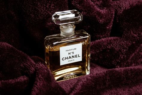 chanel profumi storia|coco Chanel perfume price list.